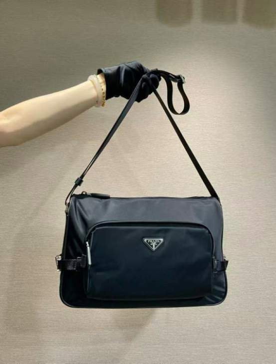Picture of Prada Mens Bags _SKUfw231413569fw